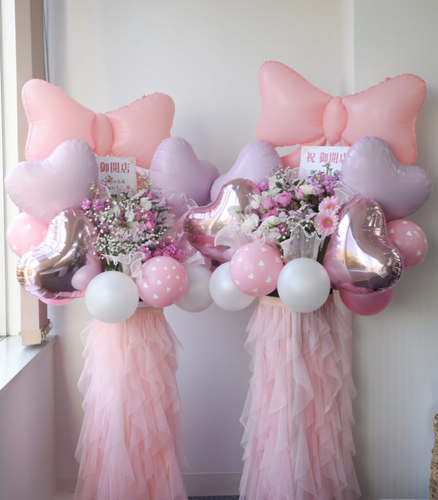 ピンクリボン生花の開店祝いフラスタ