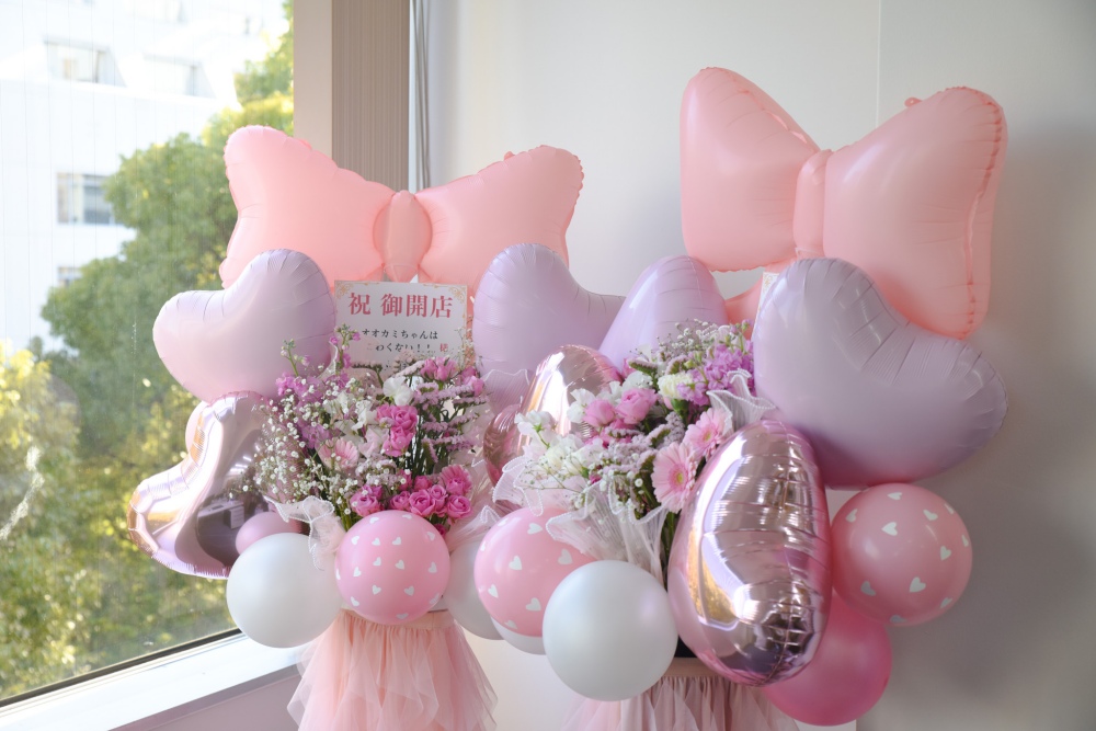 ピンクリボン生花の開店祝いフラスタ